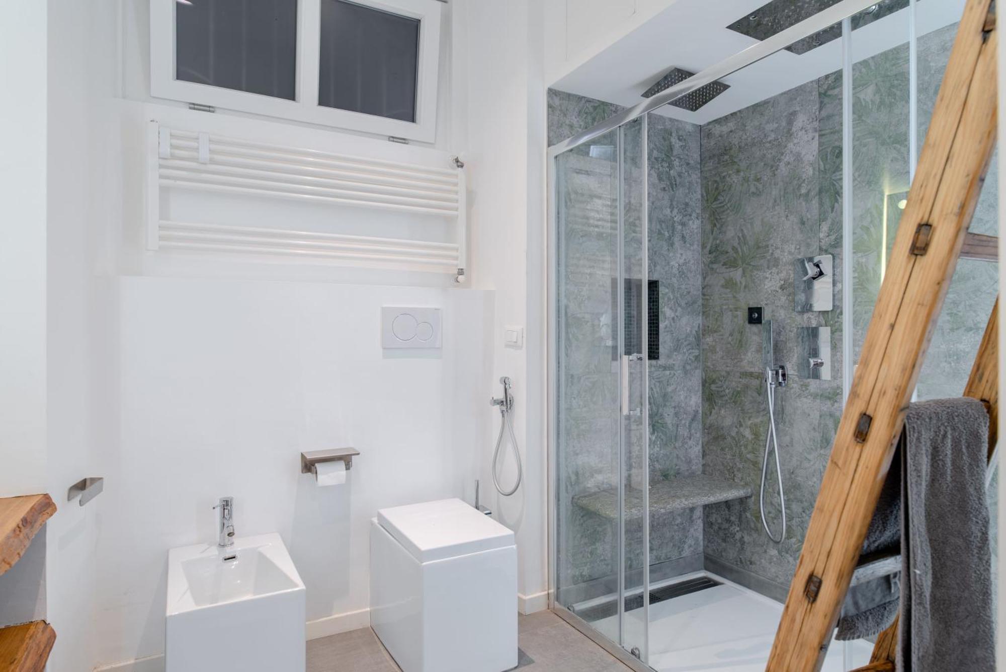 Suite & Queen Apartments تورينو المظهر الخارجي الصورة