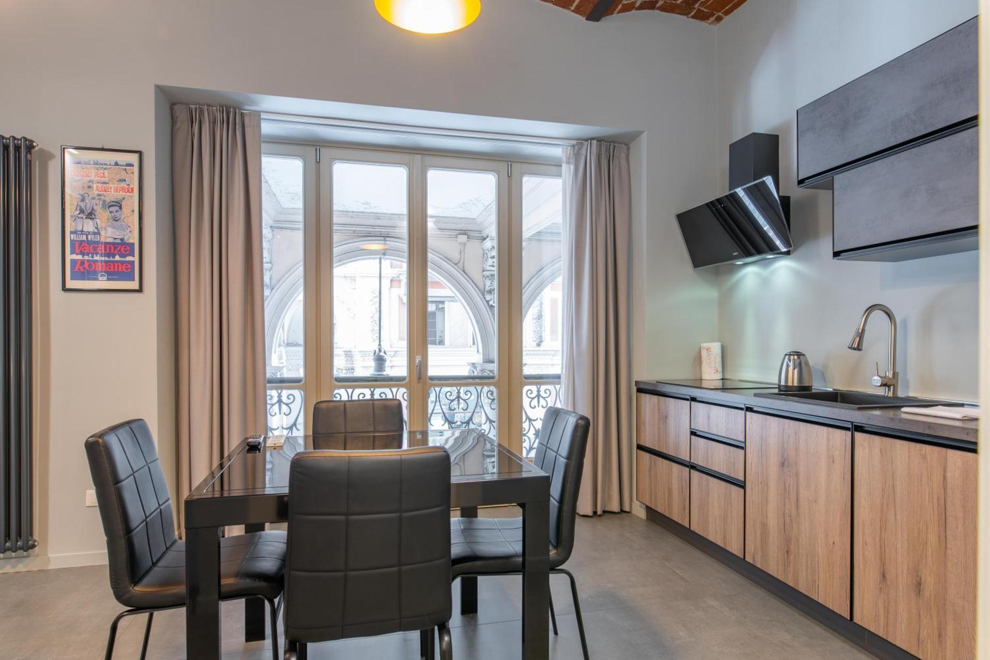 Suite & Queen Apartments تورينو المظهر الخارجي الصورة