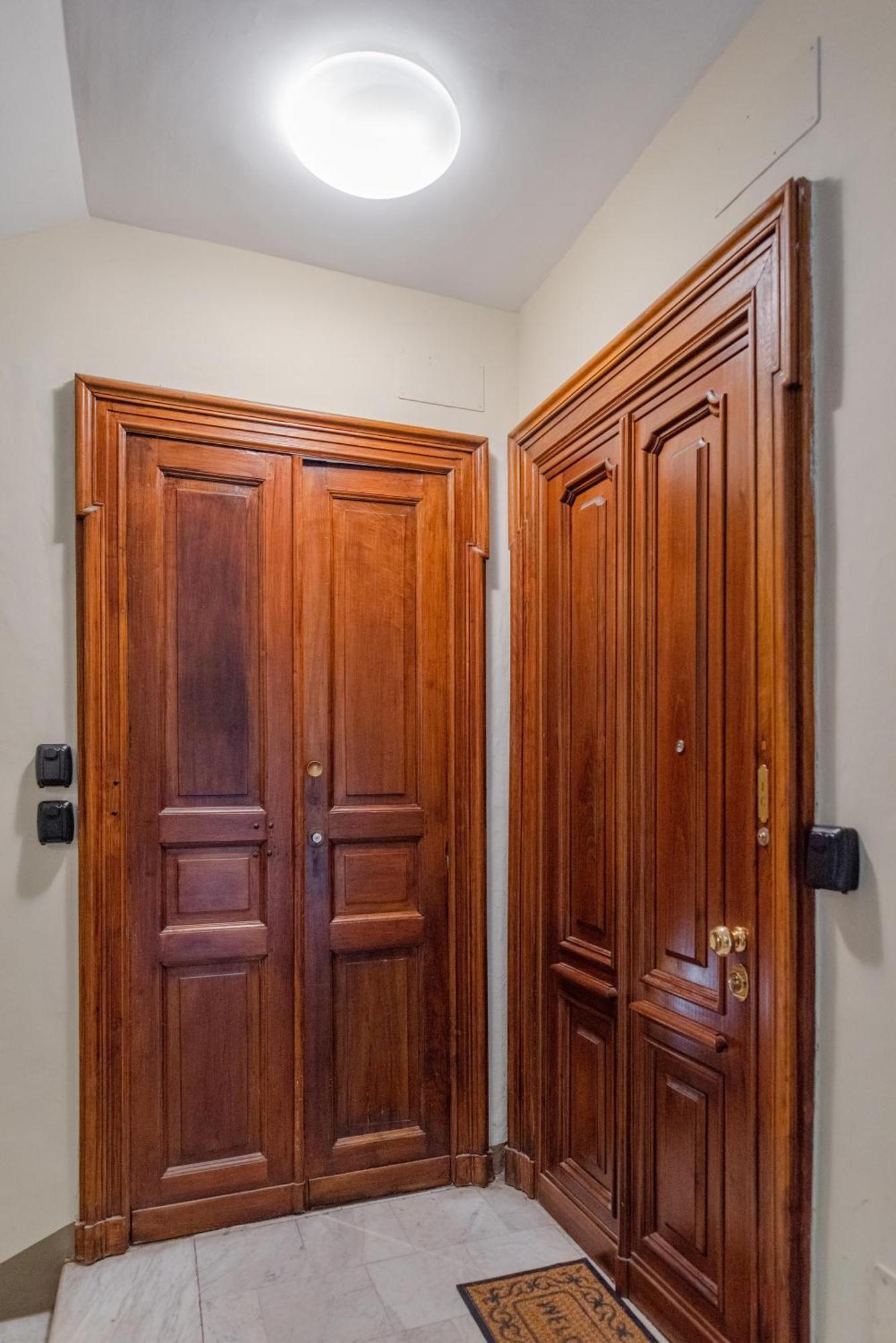 Suite & Queen Apartments تورينو المظهر الخارجي الصورة