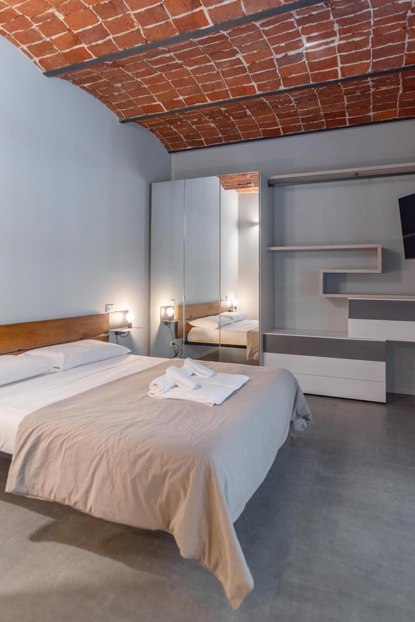 Suite & Queen Apartments تورينو المظهر الخارجي الصورة